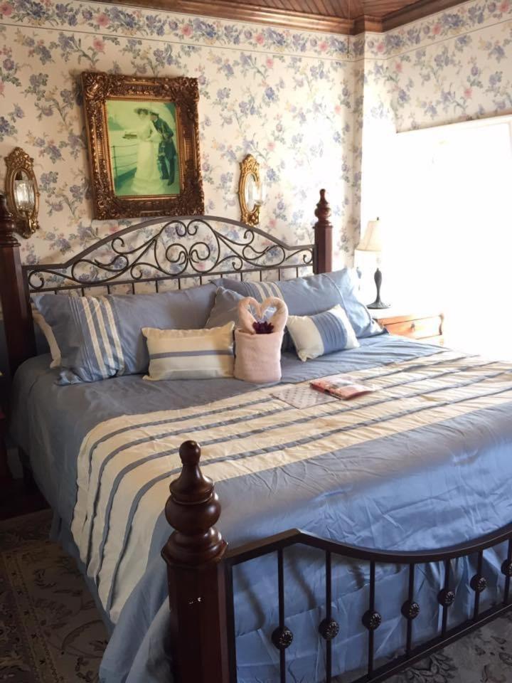 Angel Of The Sea Bed And Breakfast เคปเมย์ ภายนอก รูปภาพ